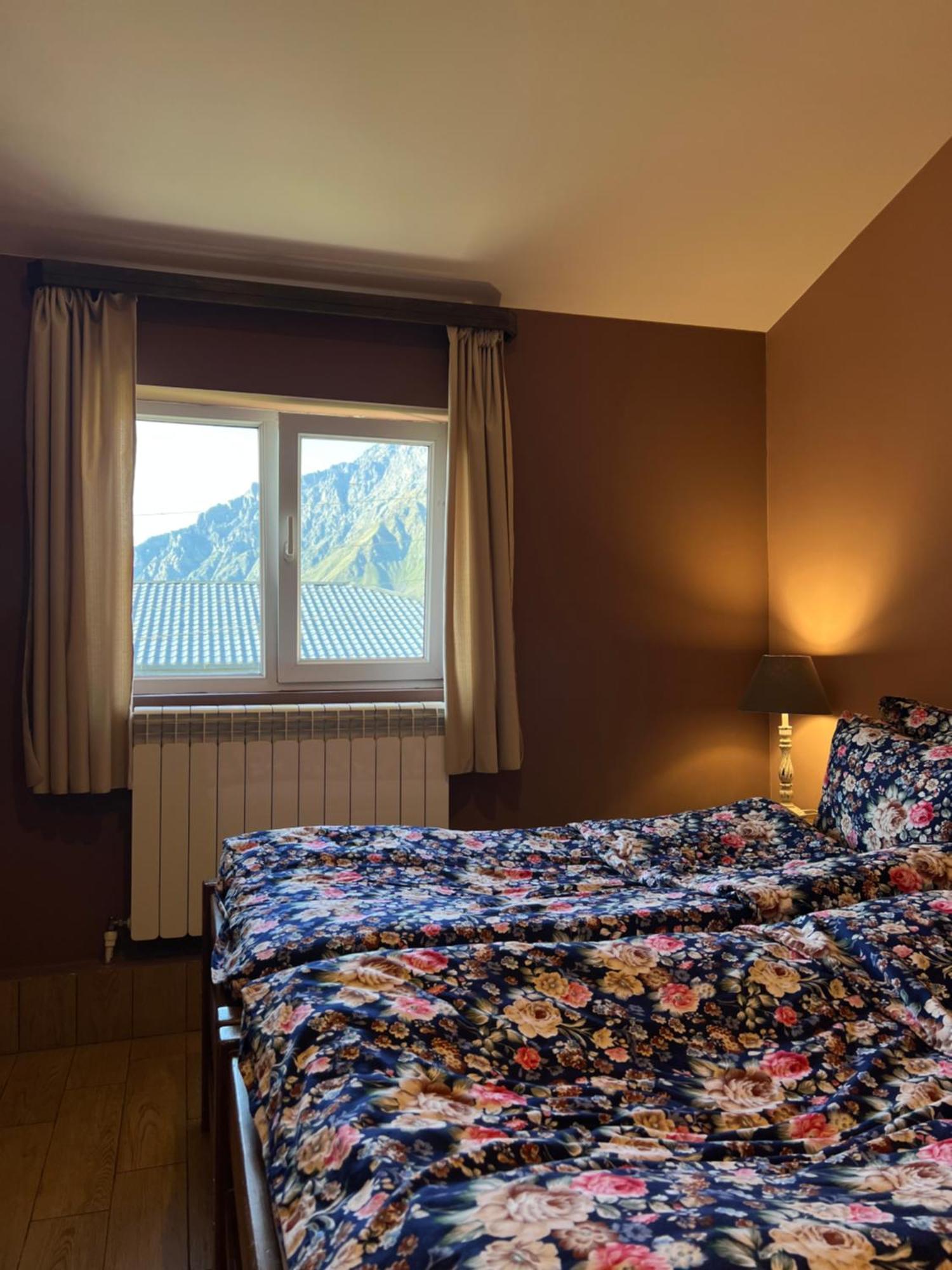 Guest House 15 Kazbegi Εξωτερικό φωτογραφία