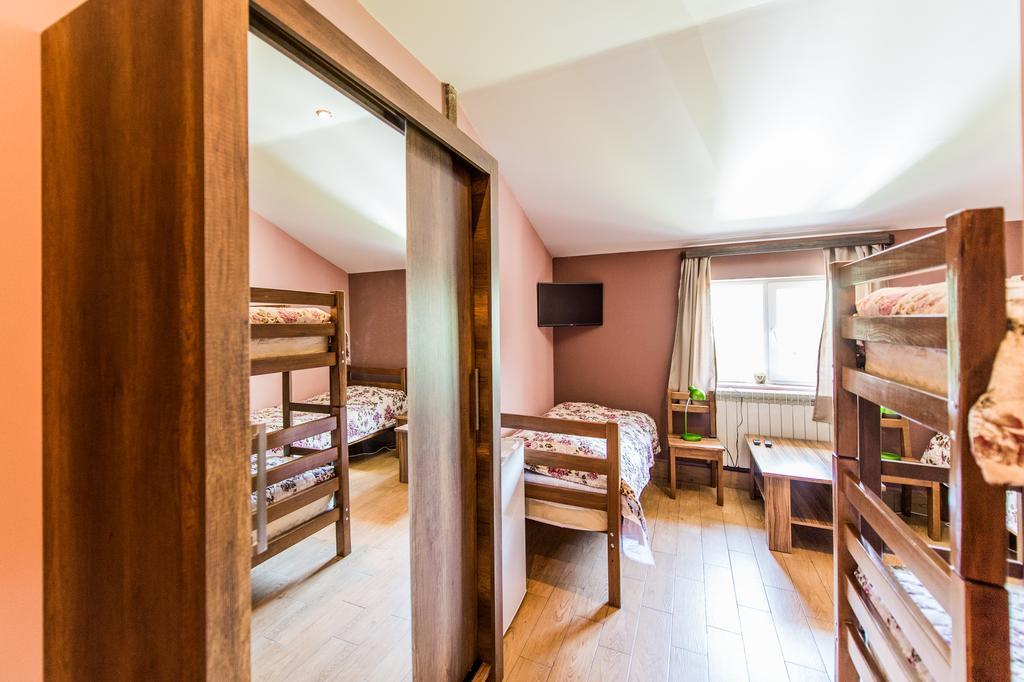 Guest House 15 Kazbegi Εξωτερικό φωτογραφία